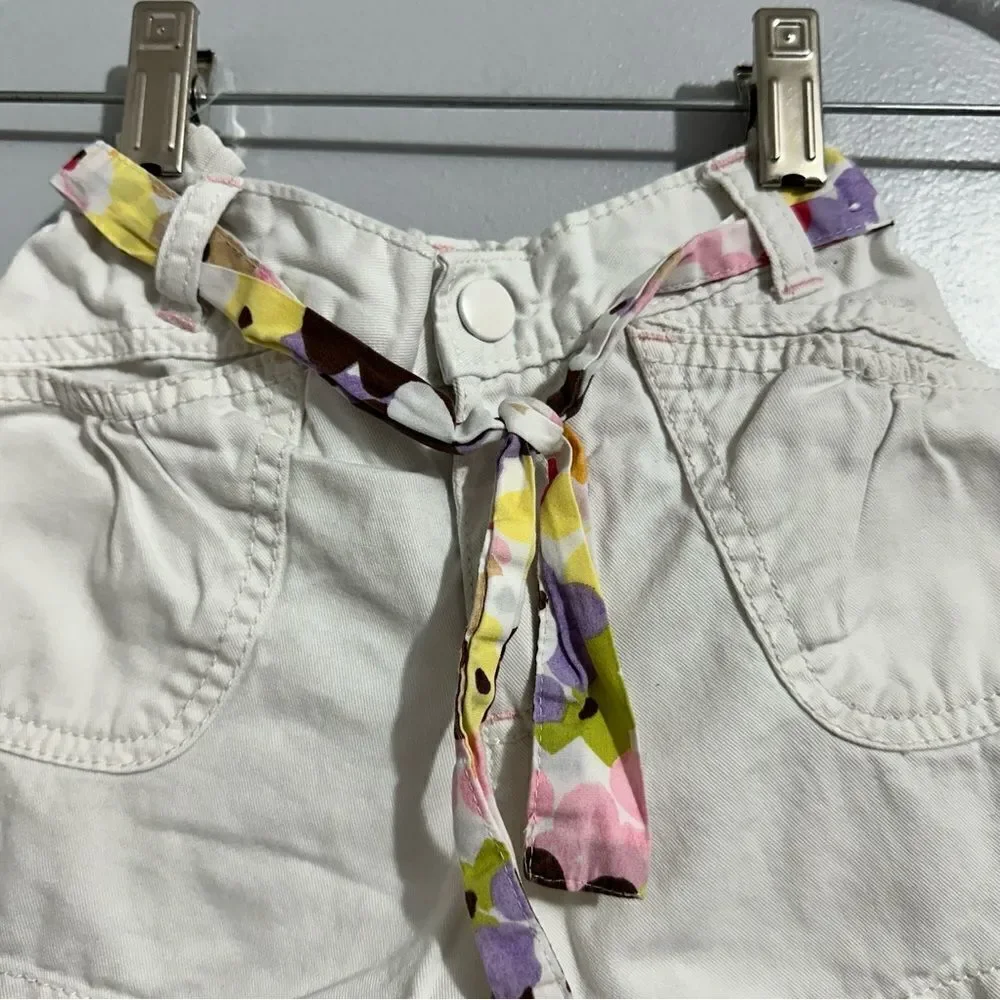Gymboree girls white shorts with a colorful belt tie. Size 7.